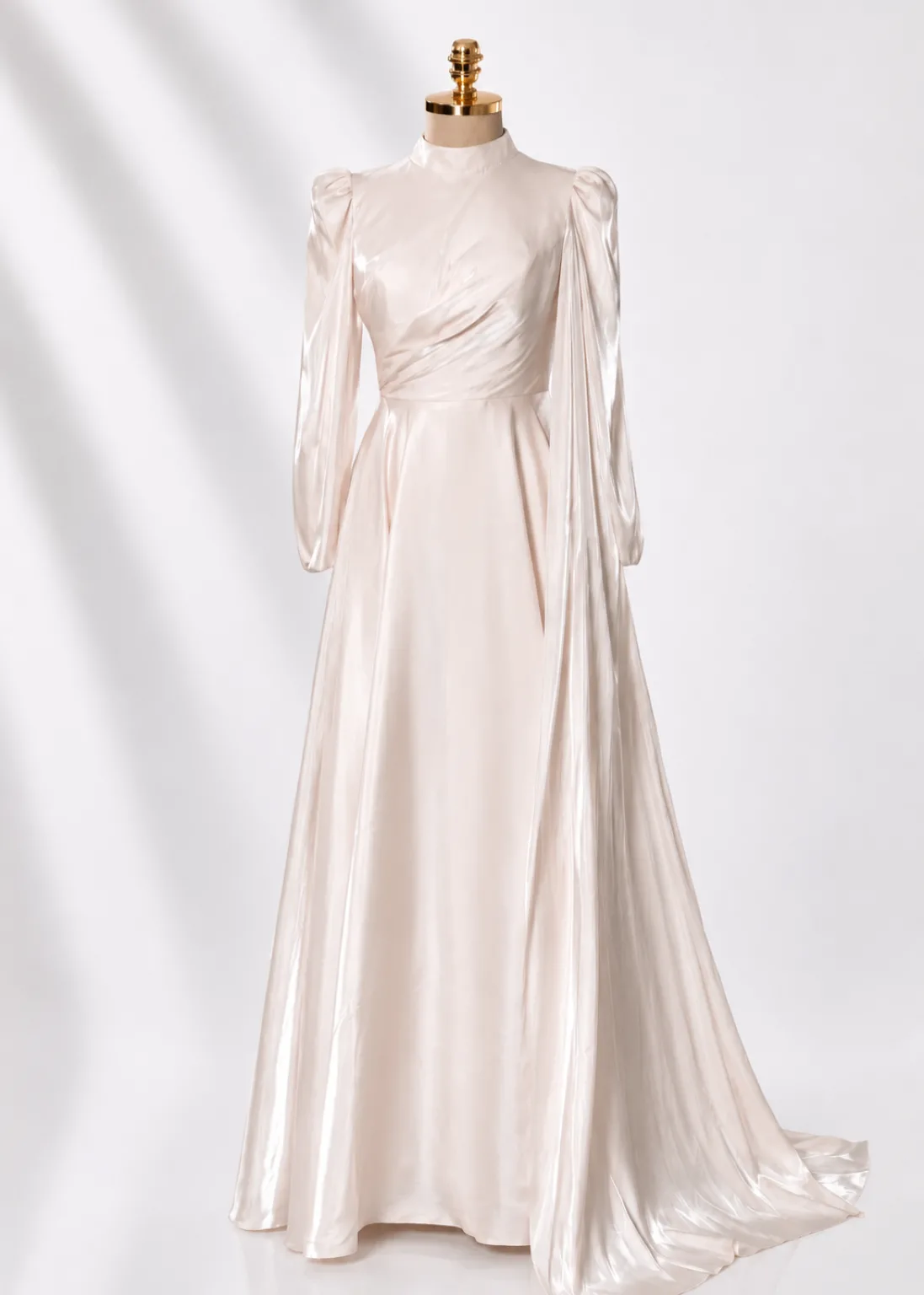 The Aurelia Gown 