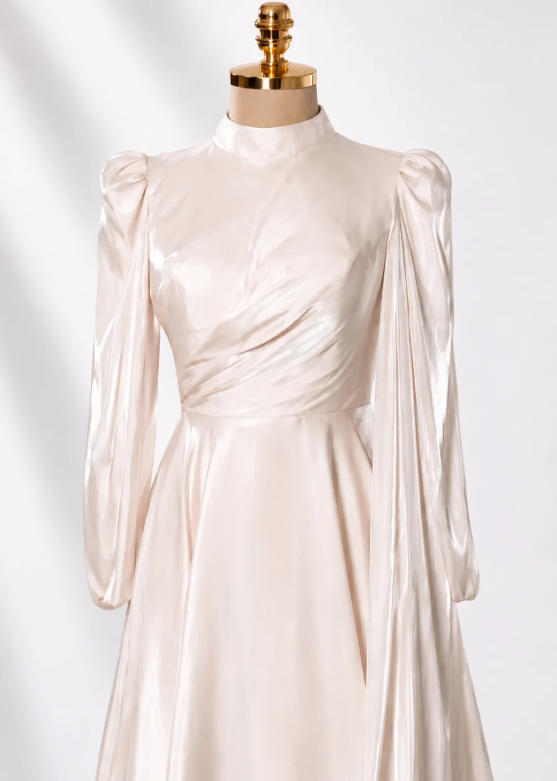 The Aurelia Gown 